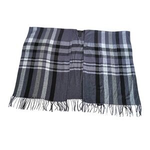 Banana Republic Plaid Poncho One Size Fringe Gray Black White Wool cashmere